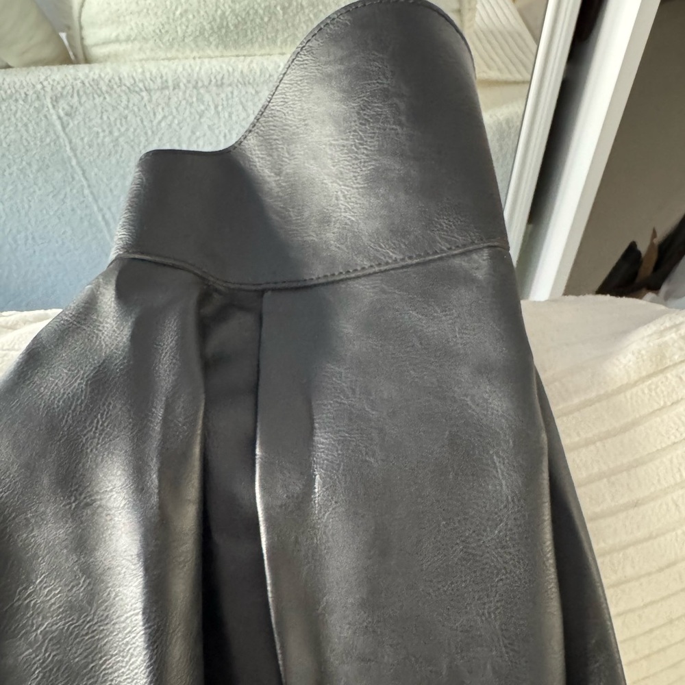 Fashion Nova Black Skirt Belt - Picture 12 of 17